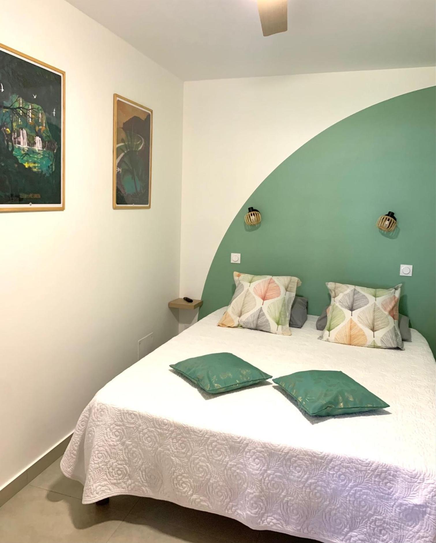 Residence Les Lataniers แซ็งต์-เลอ ภายนอก รูปภาพ