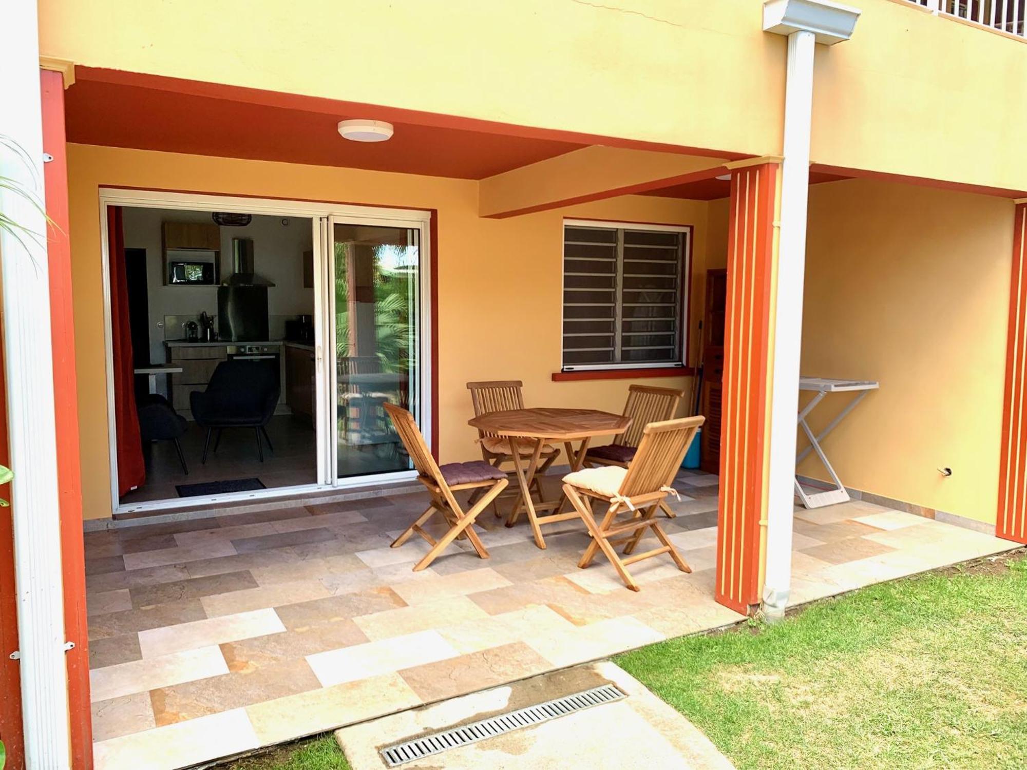 Residence Les Lataniers แซ็งต์-เลอ ภายนอก รูปภาพ